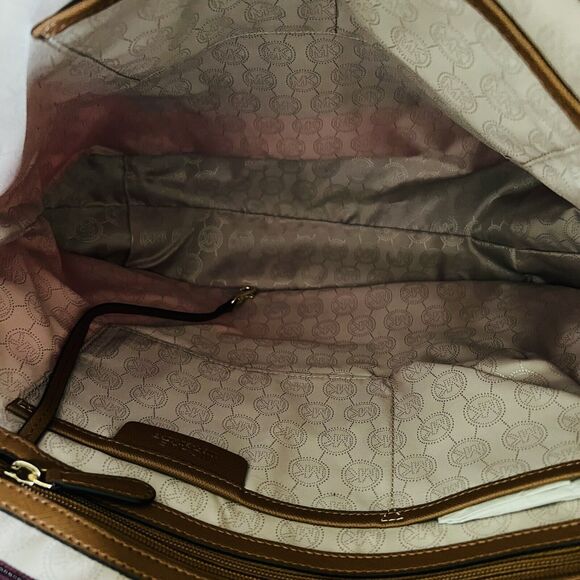 MICHAEL KORS Kempton Claret Burgundy Large Nylon Tote Bag - Picture 9 of 10